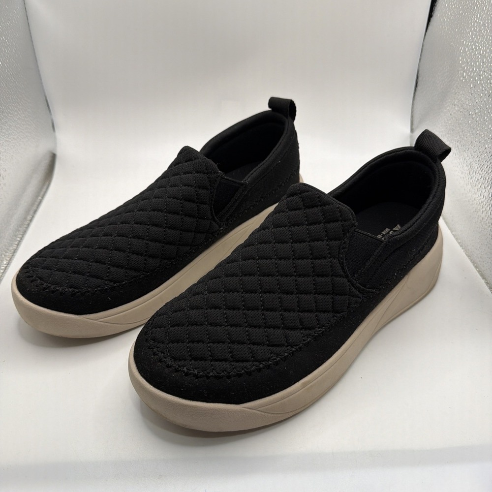 Staheekum Quilted Slip-On Shoes Women's Black Low Top Round Toe Comfort - 9